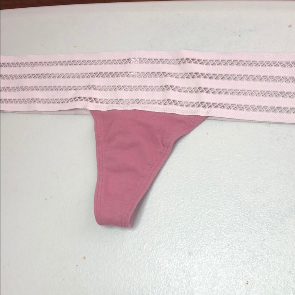 PINK thong